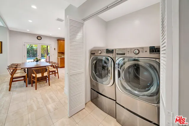 $7,950 | 14916 Hesby Street, Sherman Oaks, CA 91403