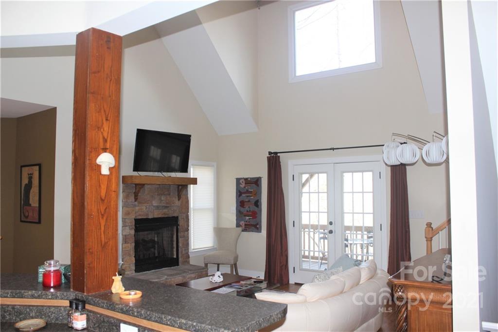 37 Hope View Road Swannanoa, NC 28778 - Photo 7 of 37 Gallery Image 7