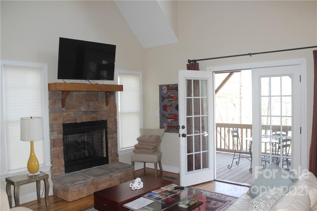 37 Hope View Road Swannanoa, NC 28778 - Photo 9 of 37 Gallery Image 9