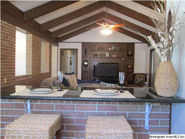 1860 Canyon Road Birmingham, AL 35216 - Photo 6 of 21