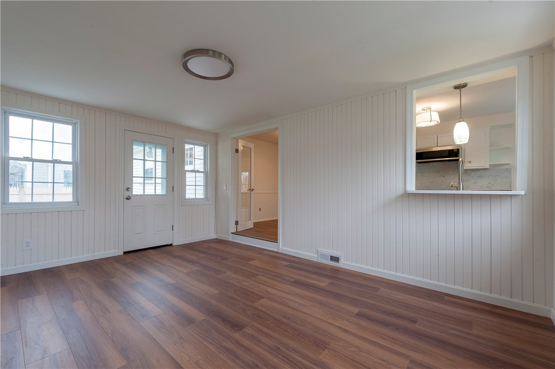 120 Rowe Avenue Pawtucket, RI 02861 - Photo 13 of 33