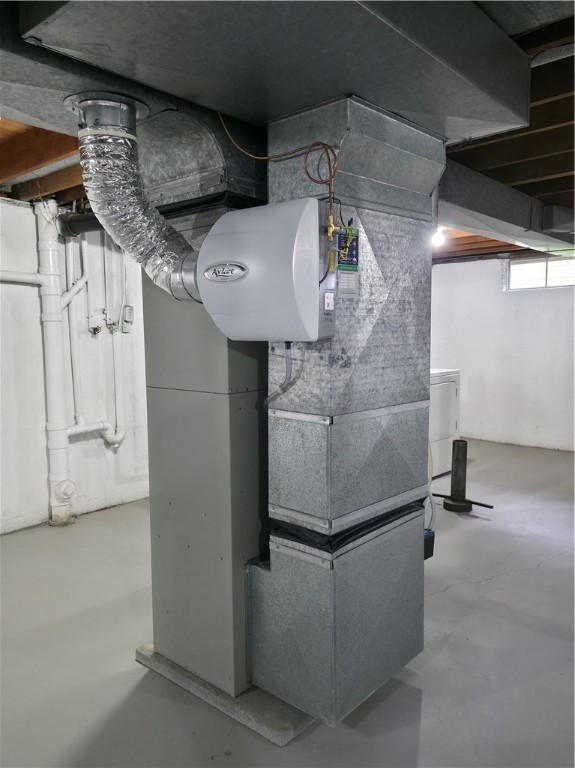 120 Rowe Avenue Pawtucket, RI 02861 - Photo 21 of 33