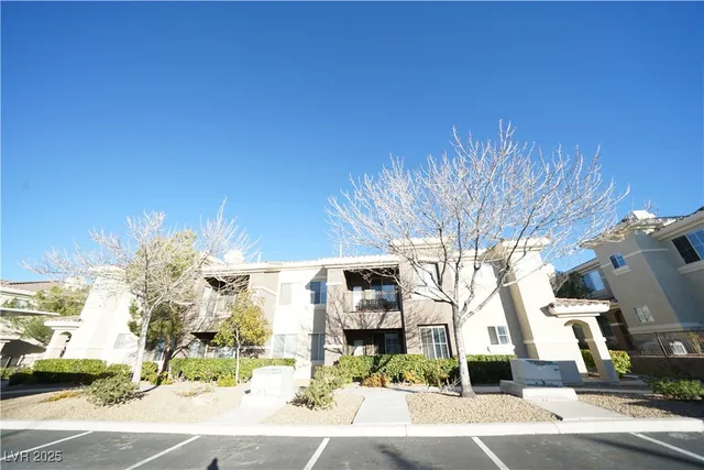 $1,695 | 9050 West Warm Springs Road, Unit 2149, Las Vegas, NV 89148