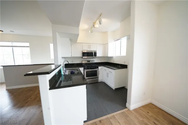 $1,695 | 9050 West Warm Springs Road, Unit 2149, Las Vegas, NV 89148