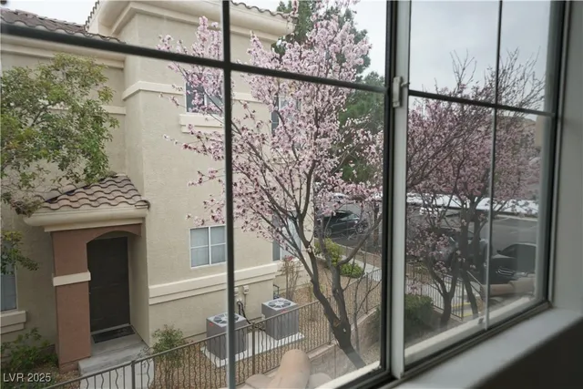 $1,695 | 9050 West Warm Springs Road, Unit 2149, Las Vegas, NV 89148