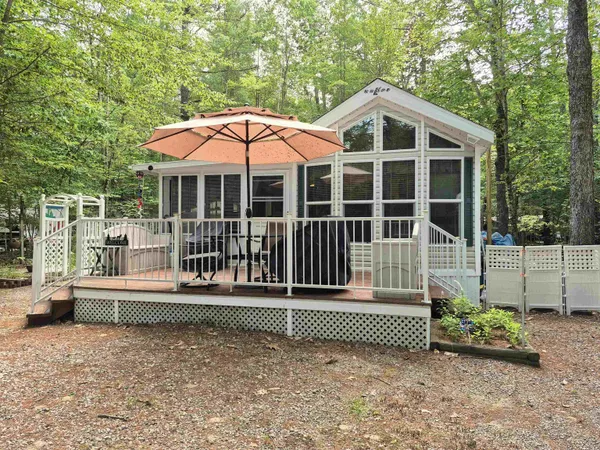 $154,900 | 40 Pine Road, East Wakefield, NH 03830