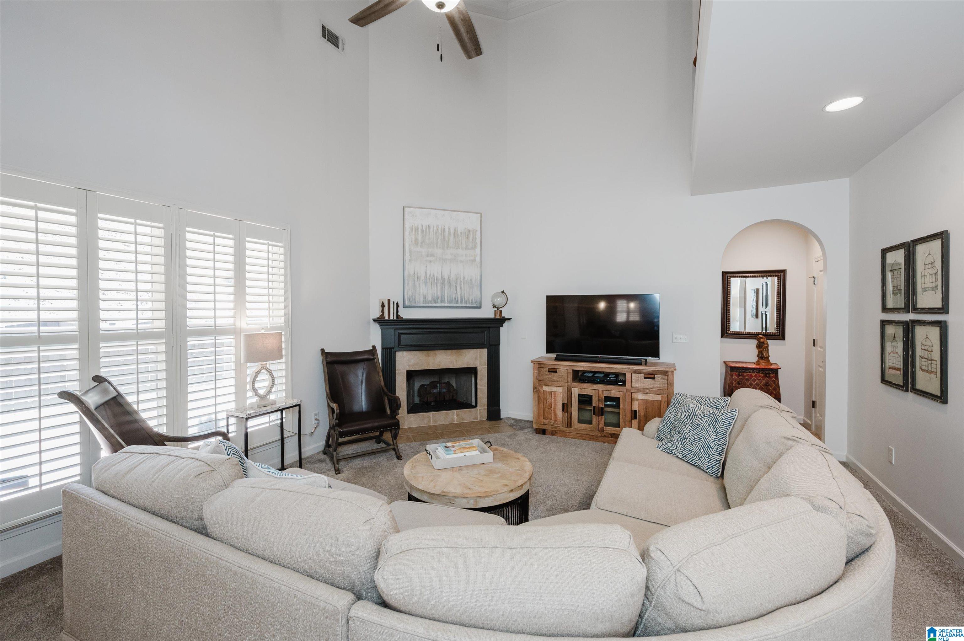 4067 Highland Ridge Road Hoover, AL 35242 - Photo 8 of 47