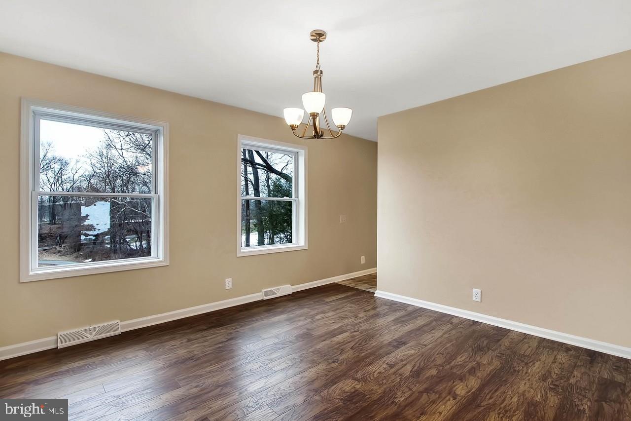 378 Watson Road Delta, PA 17314 - Photo 4 of 25 Gallery Image 4