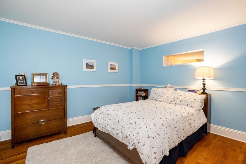 27 Lyman Road, Unit A Northampton, MA 01060 - Photo 16 of 24 Gallery Image 16