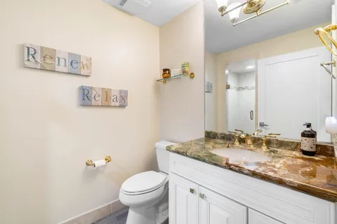 $1,250,000 | 3602 South Ocean Boulevard, Unit 104, Highland Beach, FL 33487