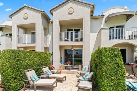 $1,250,000 | 3602 South Ocean Boulevard, Unit 104, Highland Beach, FL 33487