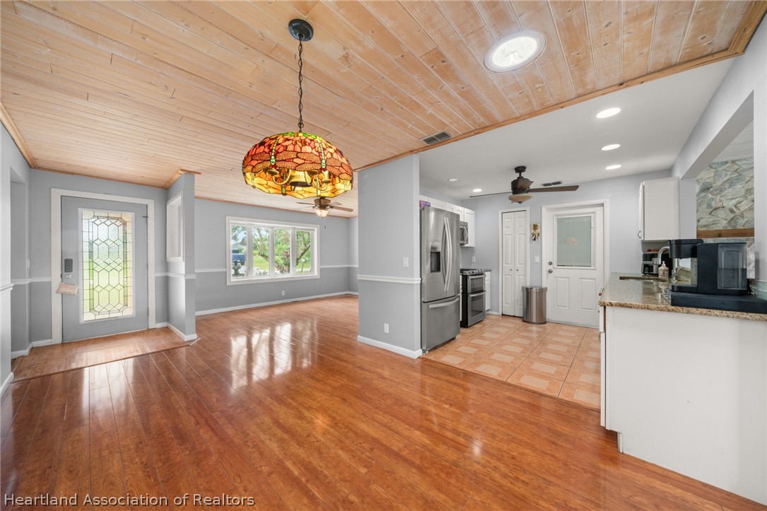 131 Tortoise Road Sebring, FL 33876 - Photo 7 of 35