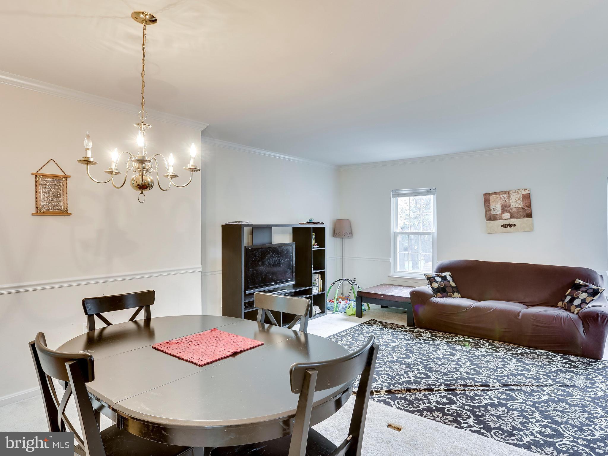 7763 Asterella Court Springfield, VA 22152 - Photo 10 of 30 Interior (General)