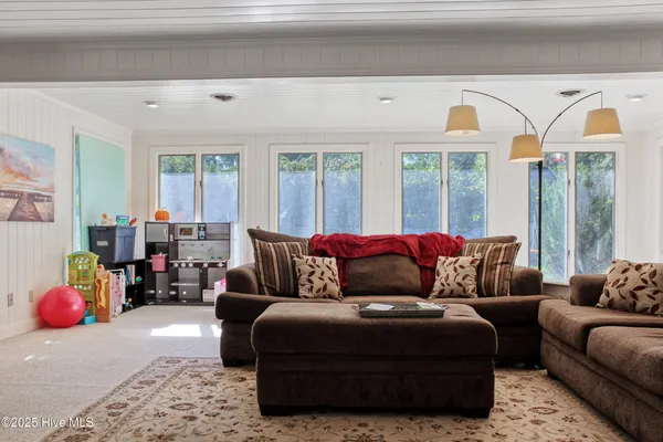 $364,900 | 321 Circle Drive, Ahoskie, NC 27910