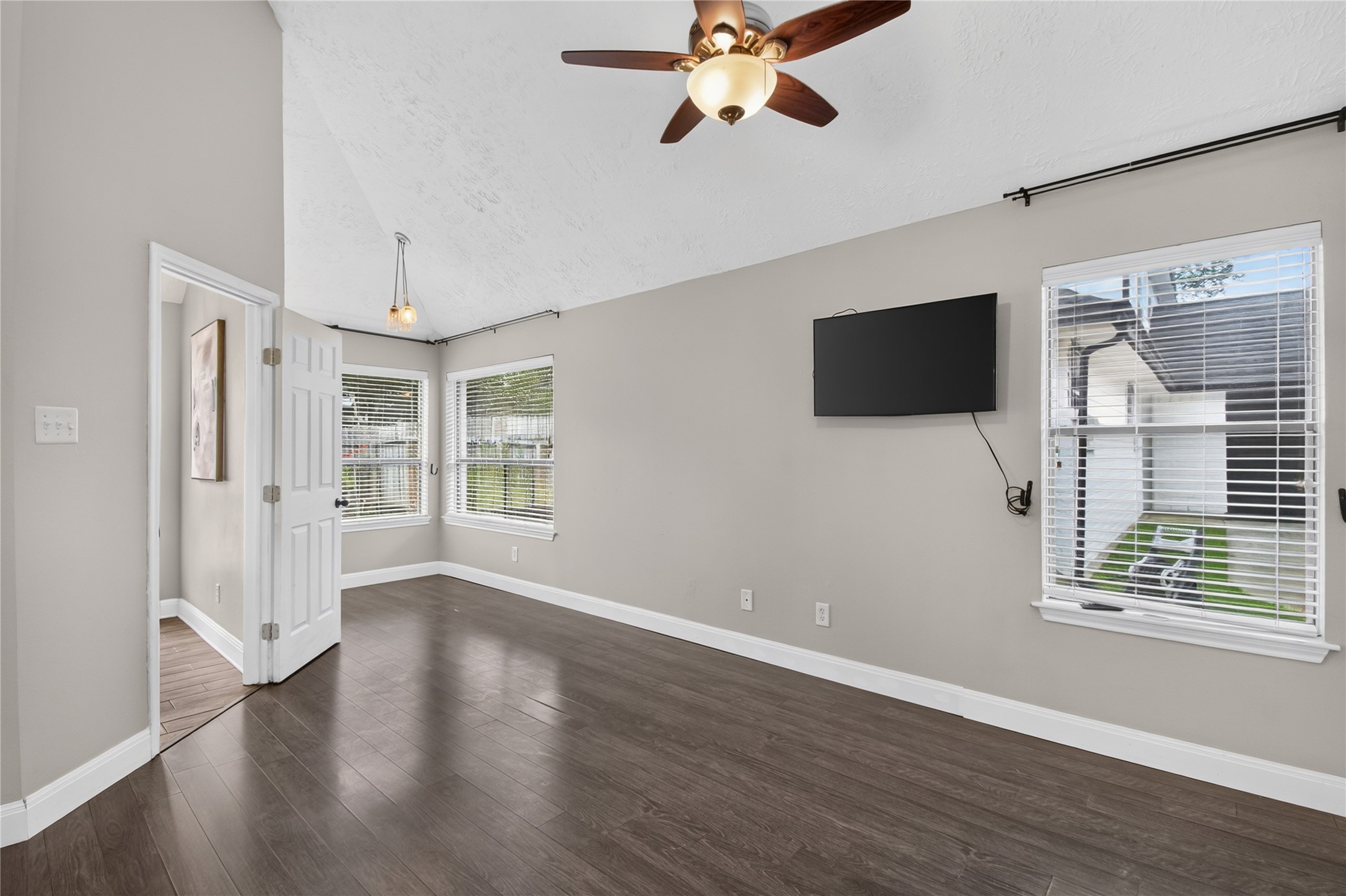2018 Creston Drive Spring, TX 77386 - Photo 20 of 36