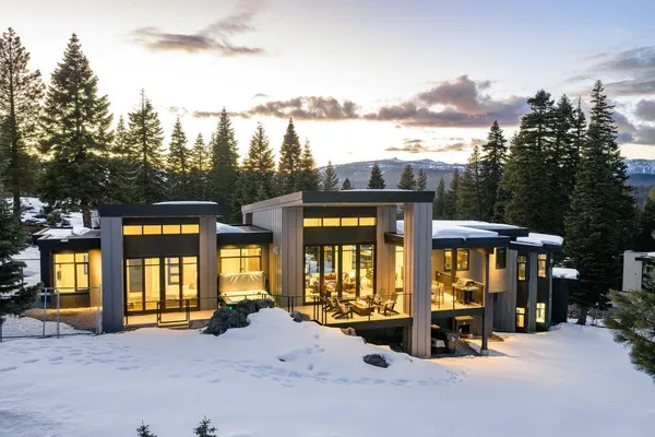 $3,495,000 | 10529 Aspenwood Road, Truckee, CA 96161