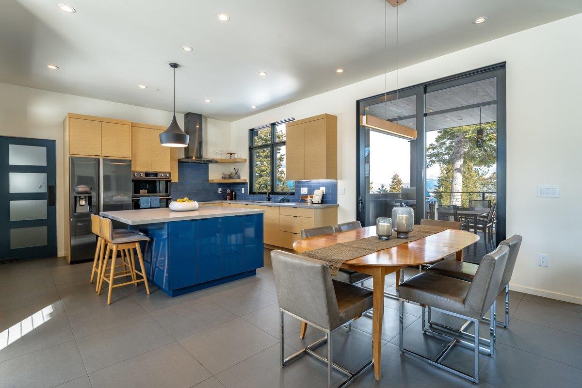 10529 Aspenwood Road Truckee, CA 96161 - Photo 11 of 28