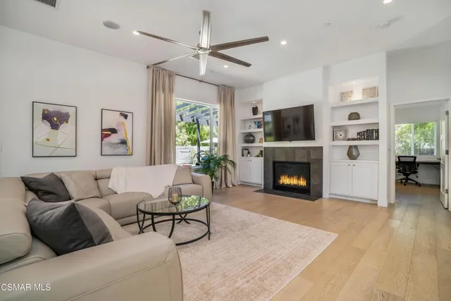 $20,000 | 19067 Sprague Street, Tarzana, CA 91356