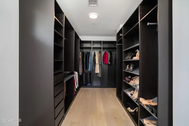 $20,000 | 19067 Sprague Street, Tarzana, CA 91356