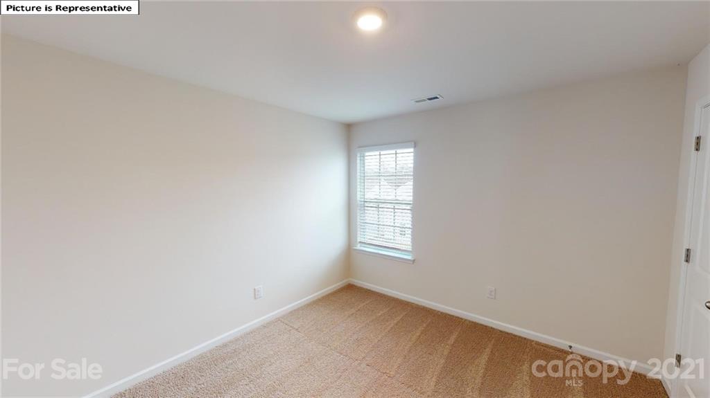 7101 Finnigan Road Charlotte, NC 28215 - Photo 17 of 22 Gallery Image 17