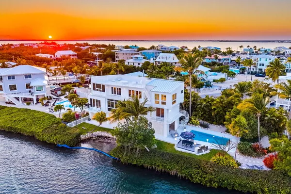 $3,500,000 | 1083 Labat Lane, Cudjoe, FL 33042