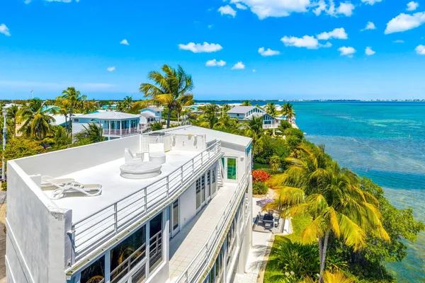 $3,500,000 | 1083 Labat Lane, Cudjoe, FL 33042