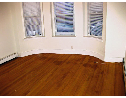 22 Perry Street, Unit 1 Brookline, MA 02445 - Photo 7 of 8 Gallery Image 7