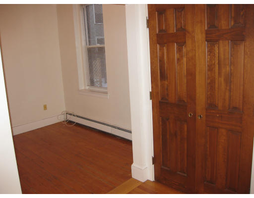 22 Perry Street, Unit 1 Brookline, MA 02445 - Photo 8 of 8 Gallery Image 8