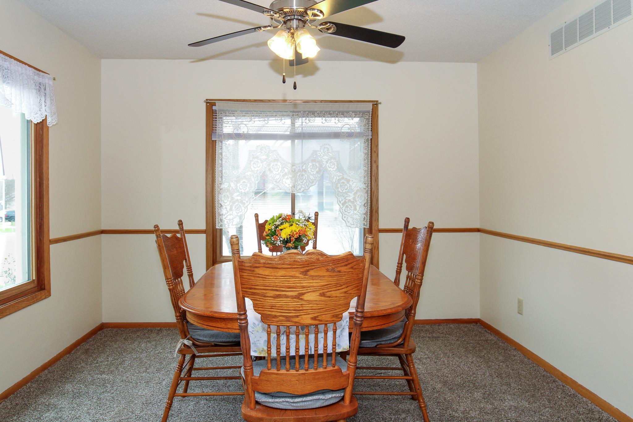 4404 57th Street Northwest Rochester, MN 55901 - Photo 18 of 50