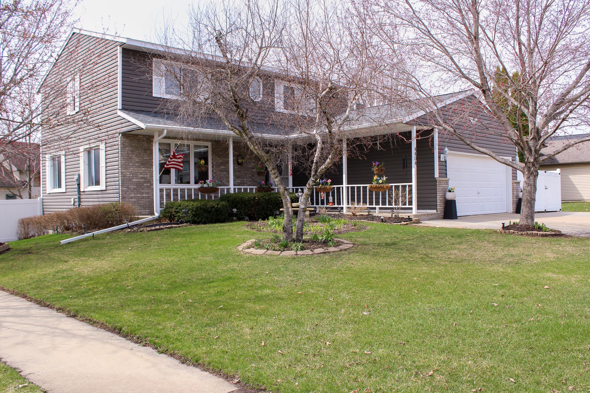 4404 57th Street Northwest Rochester, MN 55901 - Photo 3 of 50