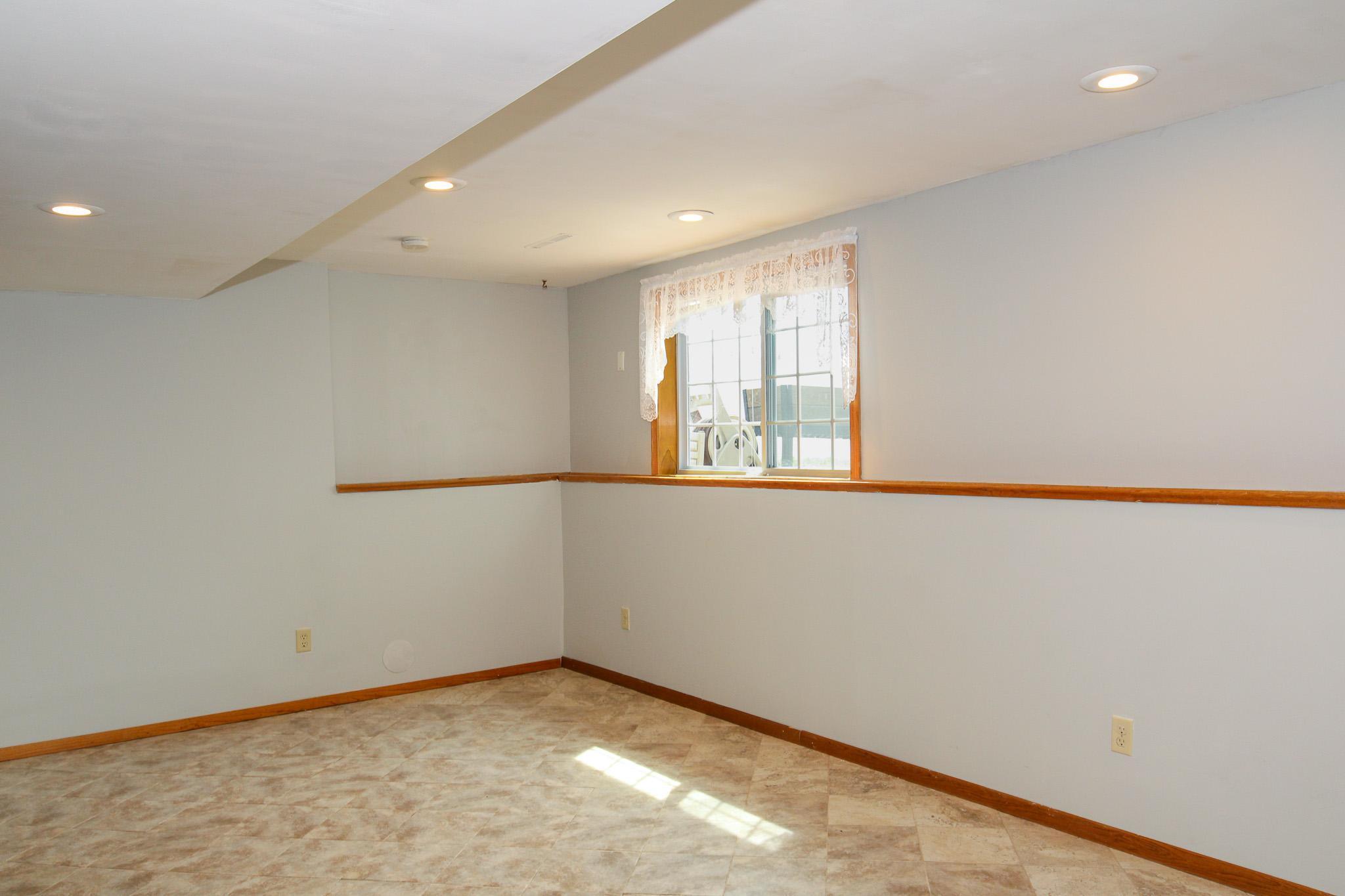 4404 57th Street Northwest Rochester, MN 55901 - Photo 36 of 50