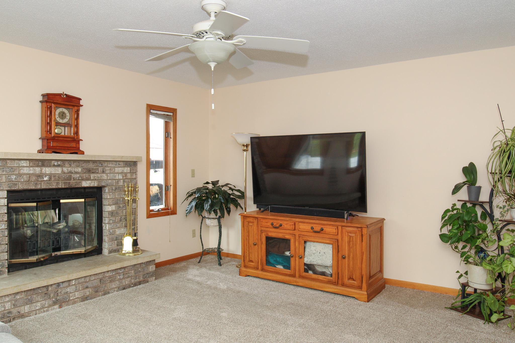 4404 57th Street Northwest Rochester, MN 55901 - Photo 6 of 50