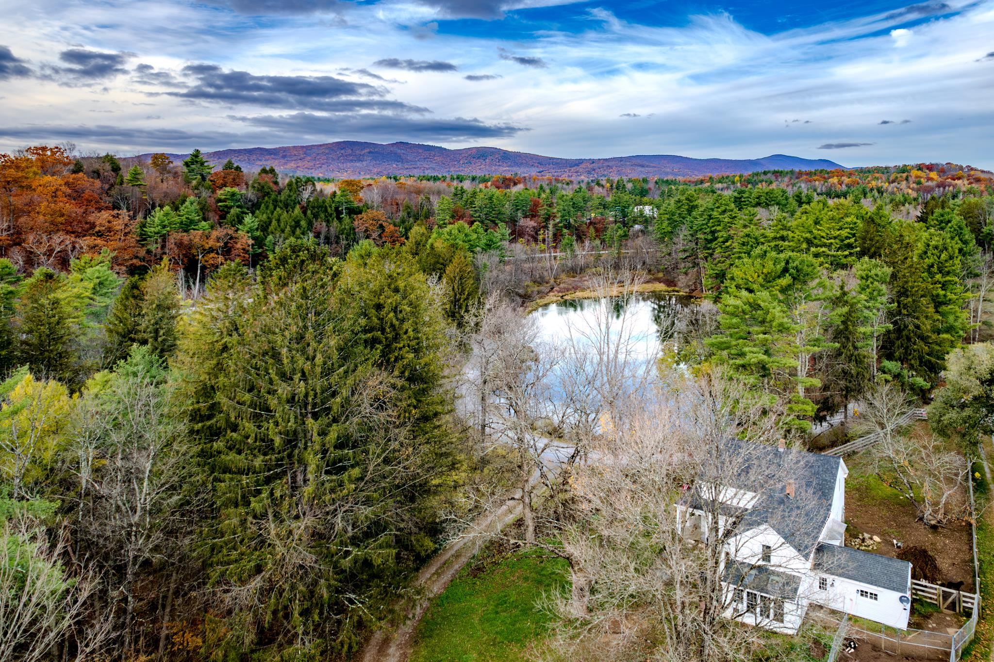 126 Simeon Dean Road Shaftsbury, VT 05262 - Photo 8 of 59