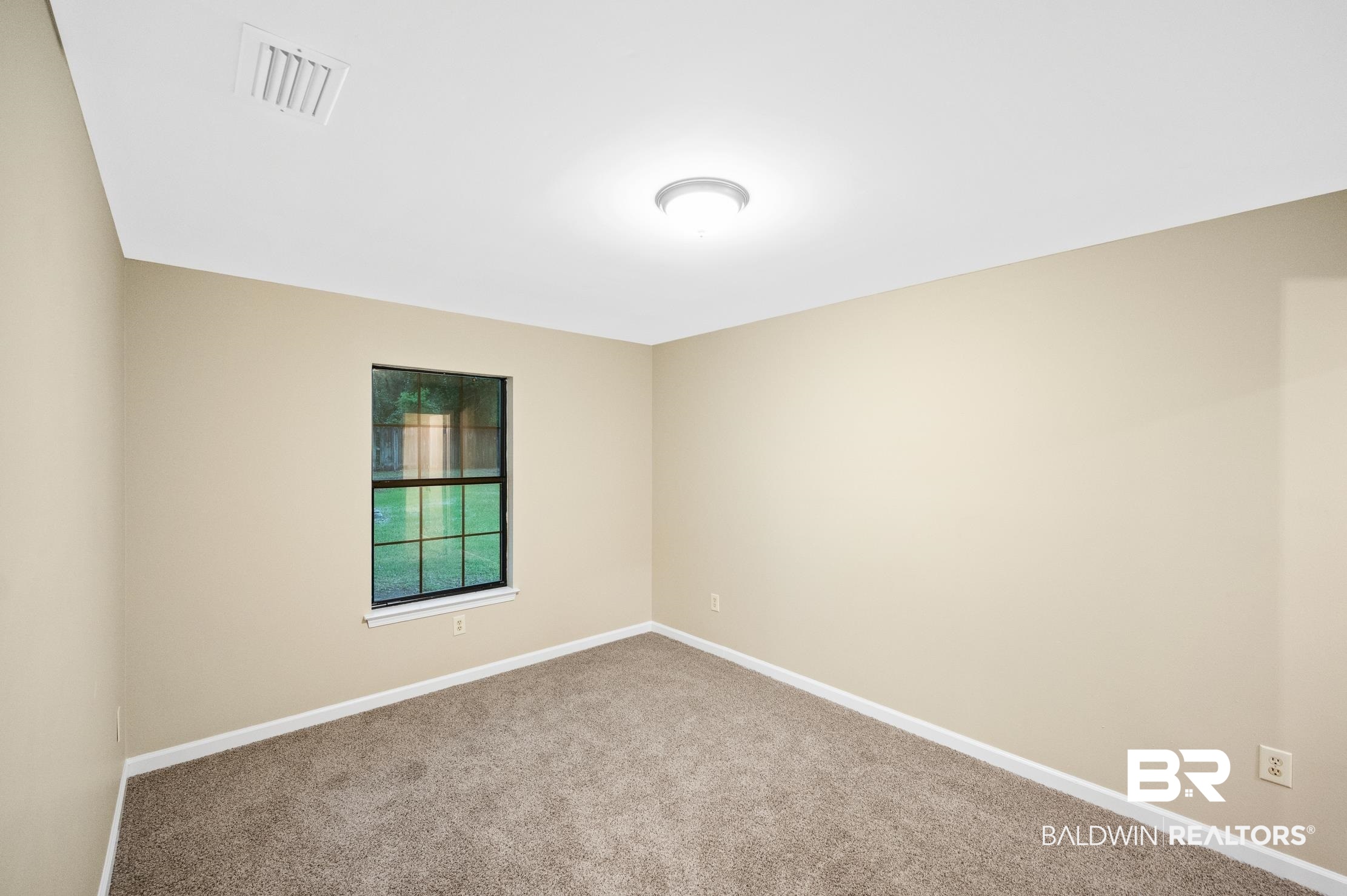 154 Richmond Road Daphne, AL 36526 - Photo 16 of 28 Gallery Image 16