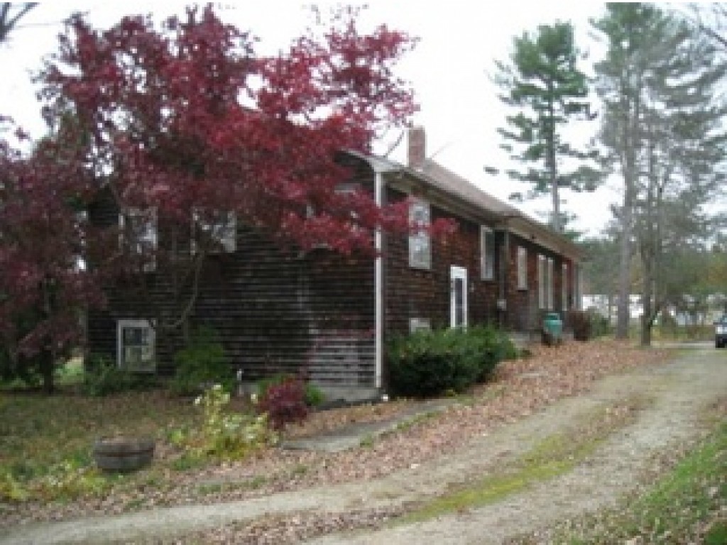 25 Lane Road Derry, NH 03038 - Photo 2 of 6