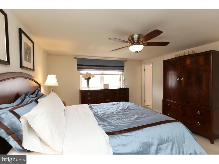 9753 Glenhope Road Philadelphia, PA 19115 - Photo 16 of 25 Bedroom - Main
