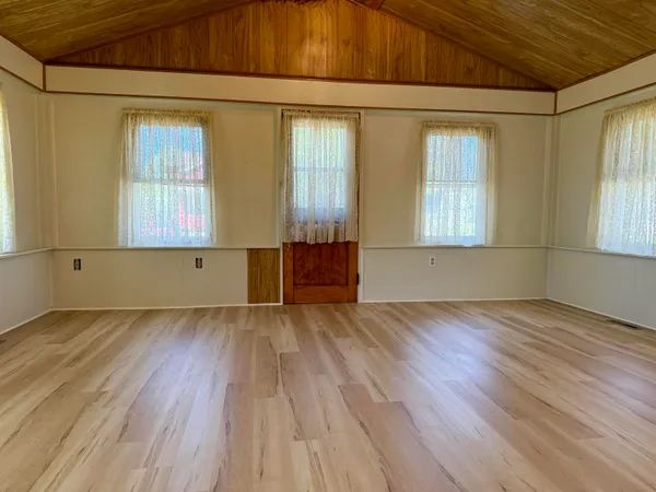 $249,000 | 152 North Ohio Street, Prairie du Chien, WI 53821