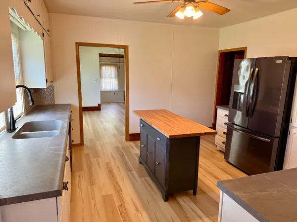 $249,000 | 152 North Ohio Street, Prairie du Chien, WI 53821