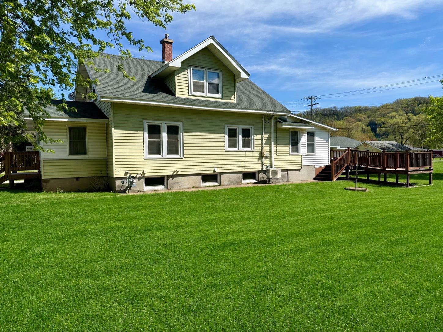 152 North Ohio Street Prairie du Chien, WI 53821 - Photo 3 of 33