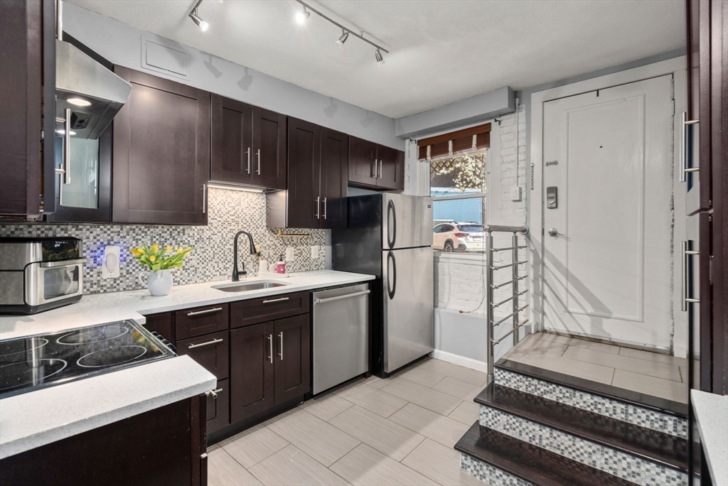 4 Colliston Road, Unit B Boston, MA 02135 - Photo 2 of 20 Gallery Image 2