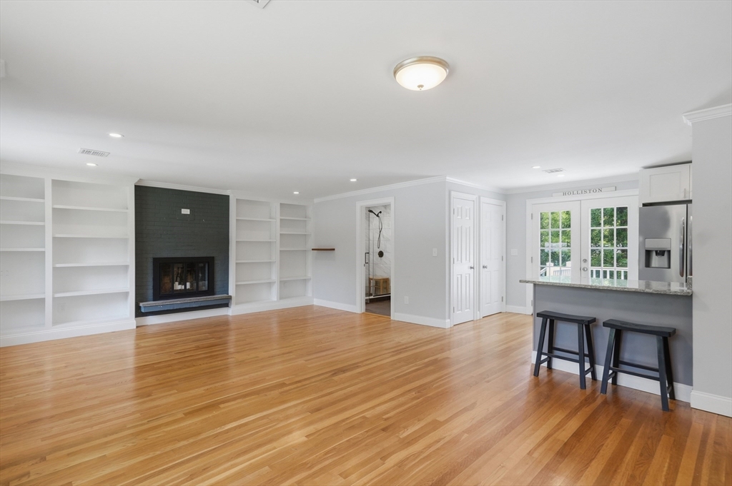 129 Marked Tree Road Holliston, MA 01746 - Photo 3 of 41 Gallery Image 3