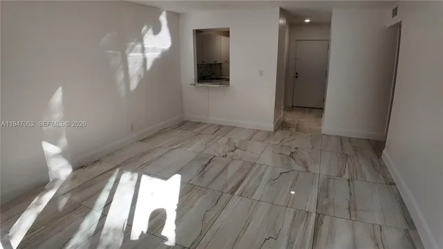 $2,132 | 11110 Southwest 196th Street, Unit A209, Cutler Bay, FL 33157