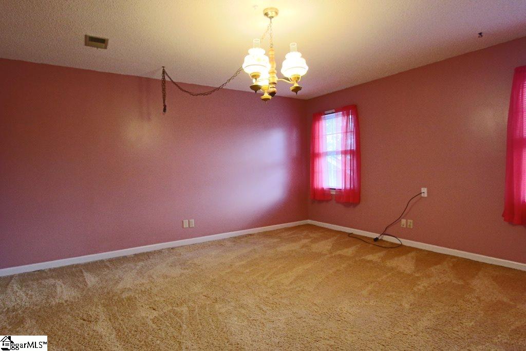 312 North Suber Road Greer, SC 29651 - Photo 12 of 21