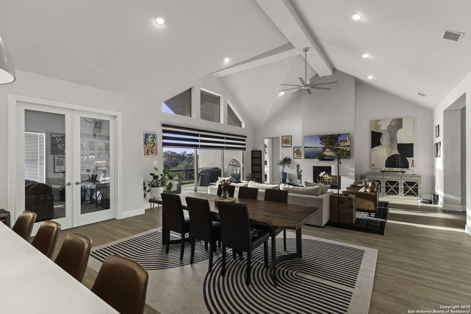 552 Falcon Cove Castroville, TX 78009 - Photo 20 of 41