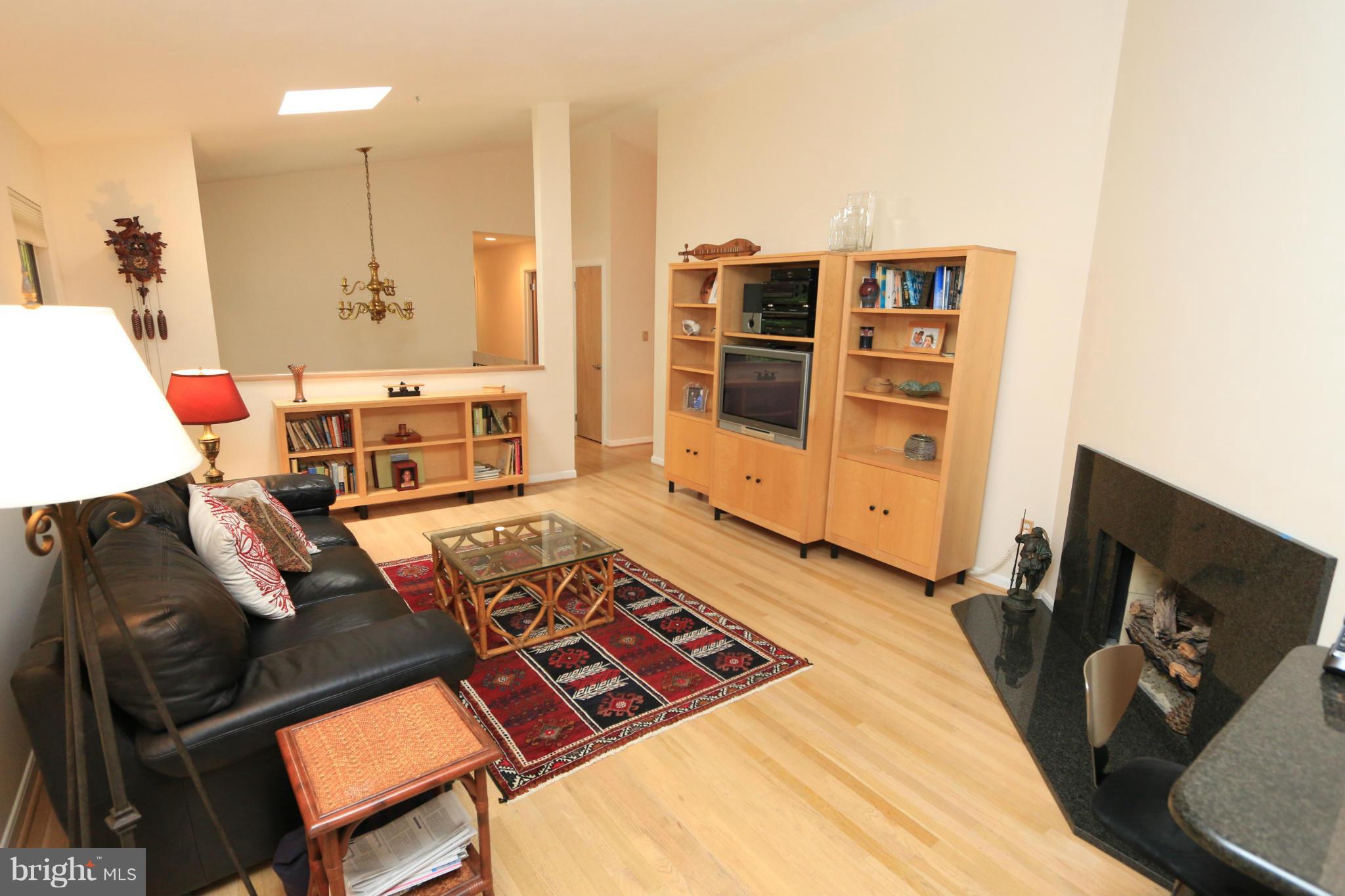 1903 Ramstead Lane Reston, VA 20191 - Photo 11 of 30 Family Room