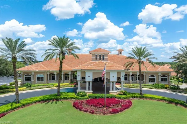 a view of a house with a big yard