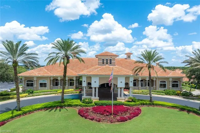a view of a house with a big yard