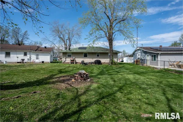 $149,900 | 116 Circle Drive, Herrin, IL 62948