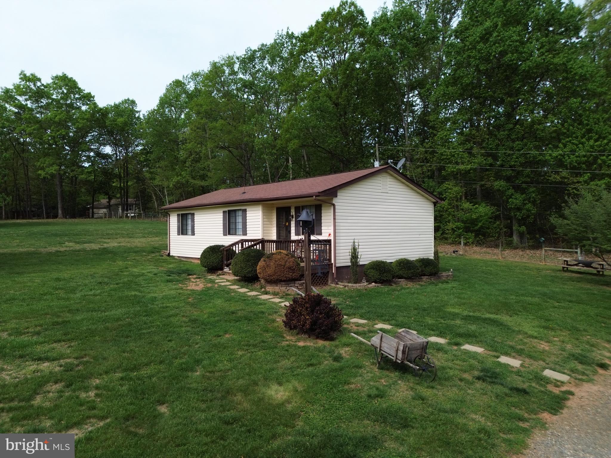 1309 Doctors Road Louisa, VA 23093 - Photo 37 of 41 Gallery Image 37