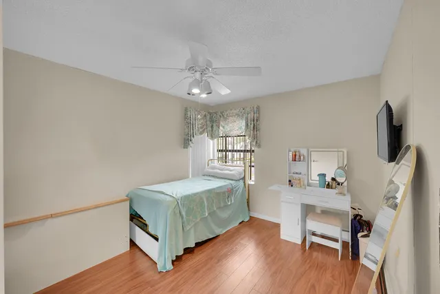 $210,000 | 5379 Verona Drive, Unit H CORNER, Boynton Beach, FL 33437